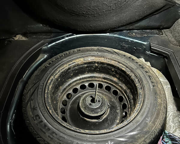 Зеленый БМВ 3 Серия, объемом двигателя 1.99 л и пробегом 260 тыс. км за 4500 $, фото 12 на Automoto.ua