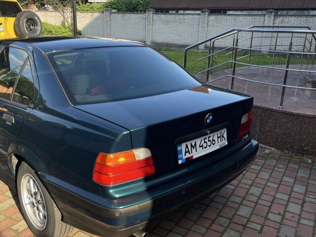 Зеленый БМВ 3 Серия, объемом двигателя 2 л и пробегом 250 тыс. км за 5600 $, фото 7 на Automoto.ua