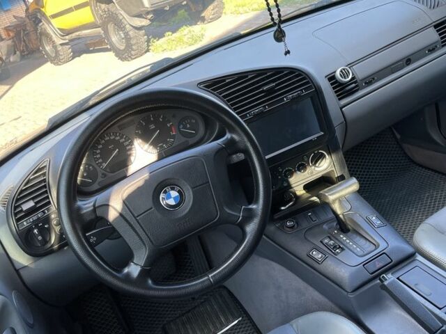 Зеленый БМВ 3 Серия, объемом двигателя 2 л и пробегом 250 тыс. км за 5600 $, фото 15 на Automoto.ua