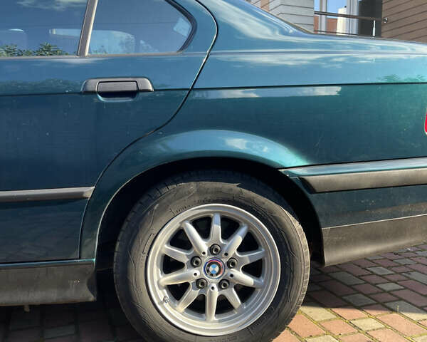 Зеленый БМВ 3 Серия, объемом двигателя 1.99 л и пробегом 253 тыс. км за 6600 $, фото 19 на Automoto.ua