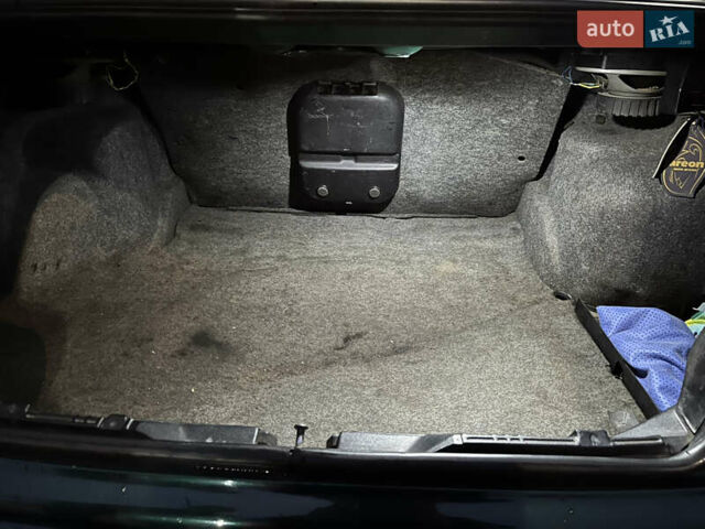 Зеленый БМВ 3 Серия, объемом двигателя 1.99 л и пробегом 260 тыс. км за 4500 $, фото 11 на Automoto.ua