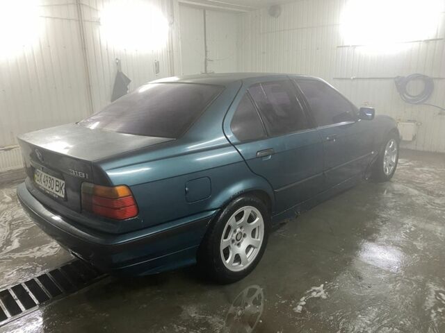 Зелений БМВ 3 Серія, об'ємом двигуна 1.8 л та пробігом 424 тис. км за 1800 $, фото 2 на Automoto.ua