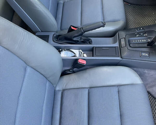 Зеленый БМВ 3 Серия, объемом двигателя 1.99 л и пробегом 253 тыс. км за 6600 $, фото 27 на Automoto.ua