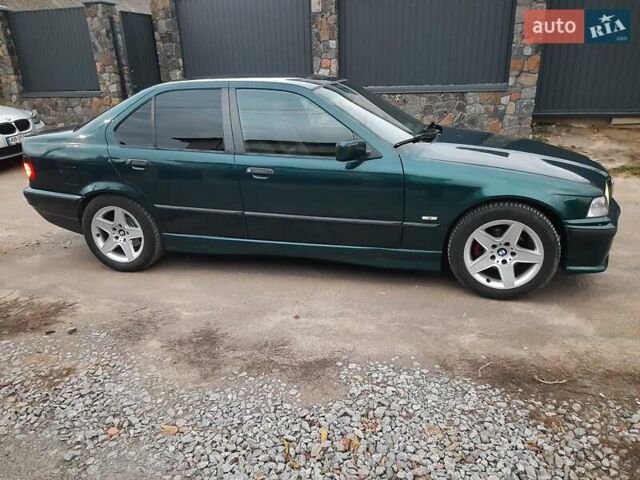 Зеленый БМВ 3 Серия, объемом двигателя 2 л и пробегом 340 тыс. км за 3800 $, фото 4 на Automoto.ua