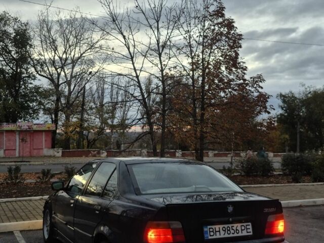 Зеленый БМВ 3 Серия, объемом двигателя 1.8 л и пробегом 370 тыс. км за 1600 $, фото 2 на Automoto.ua