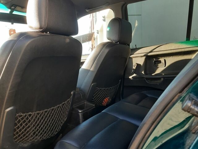 Зеленый БМВ 3 Серия, объемом двигателя 2 л и пробегом 290 тыс. км за 3800 $, фото 6 на Automoto.ua