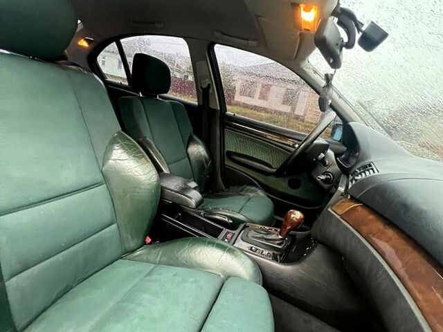 Зелений БМВ 3 Серія, об'ємом двигуна 2.8 л та пробігом 270 тис. км за 4450 $, фото 3 на Automoto.ua