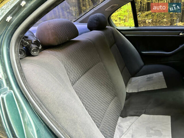Зелений БМВ 3 Серія, об'ємом двигуна 1.8 л та пробігом 300 тис. км за 3500 $, фото 36 на Automoto.ua