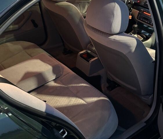 Зеленый БМВ 3 Серия, объемом двигателя 1.9 л и пробегом 375 тыс. км за 3300 $, фото 15 на Automoto.ua