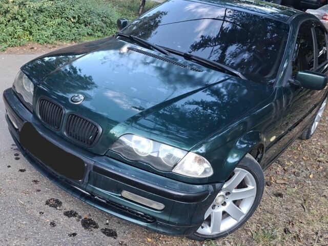 Зеленый БМВ 3 Серия, объемом двигателя 2 л и пробегом 391 тыс. км за 3100 $, фото 3 на Automoto.ua