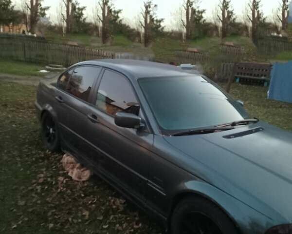 Зеленый БМВ 3 Серия, объемом двигателя 2 л и пробегом 208 тыс. км за 3300 $, фото 2 на Automoto.ua