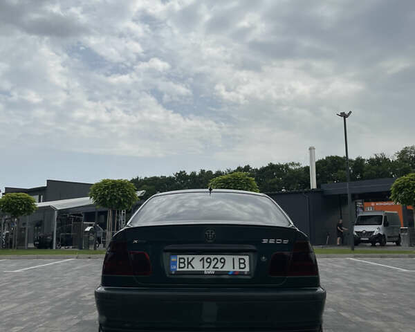 Зелений БМВ 3 Серія, об'ємом двигуна 2 л та пробігом 390 тис. км за 3999 $, фото 3 на Automoto.ua