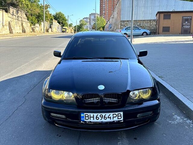 Зеленый БМВ 3 Серия, объемом двигателя 2.5 л и пробегом 335 тыс. км за 3600 $, фото 1 на Automoto.ua