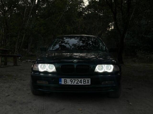 Зеленый БМВ 3 Серия, объемом двигателя 2 л и пробегом 200 тыс. км за 1800 $, фото 1 на Automoto.ua