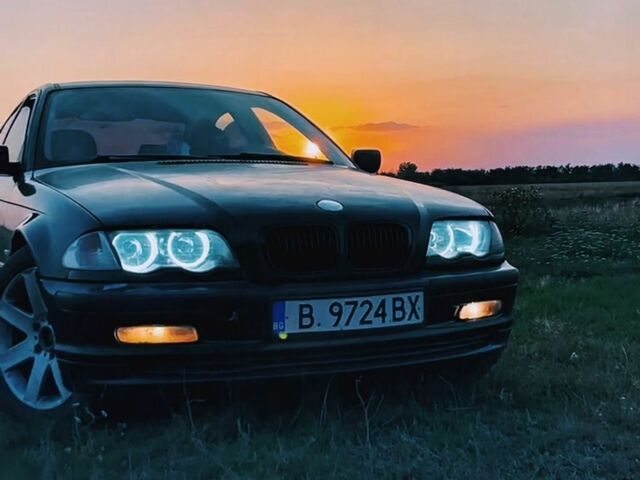 Зеленый БМВ 3 Серия, объемом двигателя 2 л и пробегом 200 тыс. км за 1800 $, фото 2 на Automoto.ua