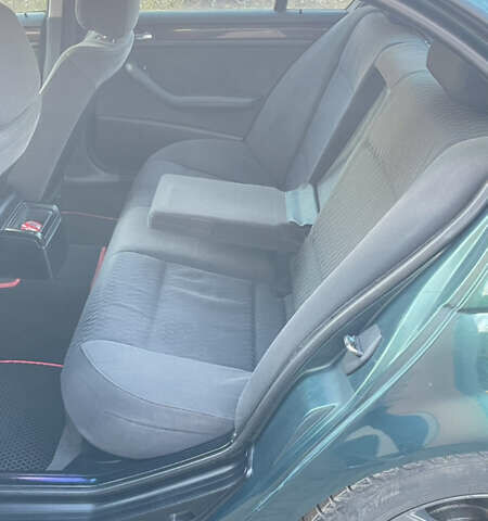 Зелений БМВ 3 Серія, об'ємом двигуна 2 л та пробігом 390 тис. км за 3999 $, фото 11 на Automoto.ua