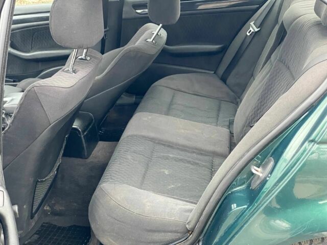 Зелений БМВ 3 Серія, об'ємом двигуна 2 л та пробігом 130 тис. км за 4000 $, фото 4 на Automoto.ua