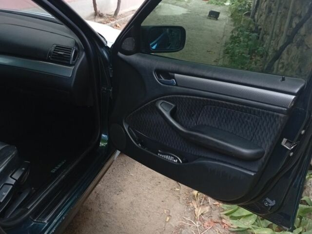 Зелений БМВ 3 Серія, об'ємом двигуна 1.9 л та пробігом 285 тис. км за 3000 $, фото 7 на Automoto.ua