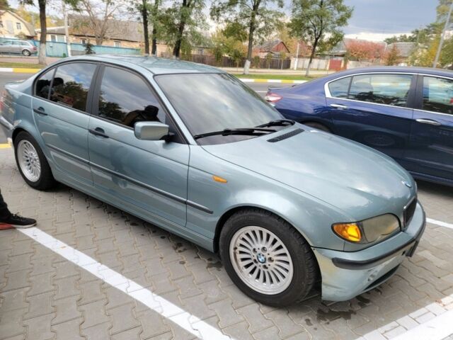 Зеленый БМВ 3 Серия, объемом двигателя 2.2 л и пробегом 300 тыс. км за 3000 $, фото 3 на Automoto.ua