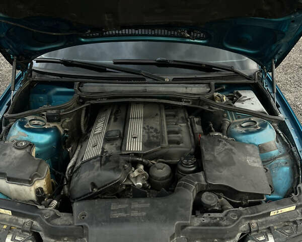 Зеленый БМВ 3 Серия, объемом двигателя 2.2 л и пробегом 295 тыс. км за 5300 $, фото 22 на Automoto.ua