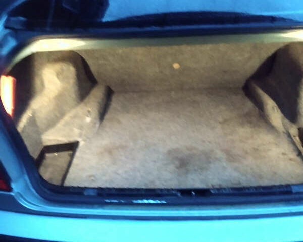 Зеленый БМВ 3 Серия, объемом двигателя 2 л и пробегом 300 тыс. км за 4000 $, фото 7 на Automoto.ua