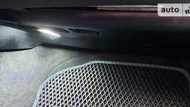 Зеленый БМВ 3 Серия, объемом двигателя 2.5 л и пробегом 94 тыс. км за 10000 $, фото 9 на Automoto.ua