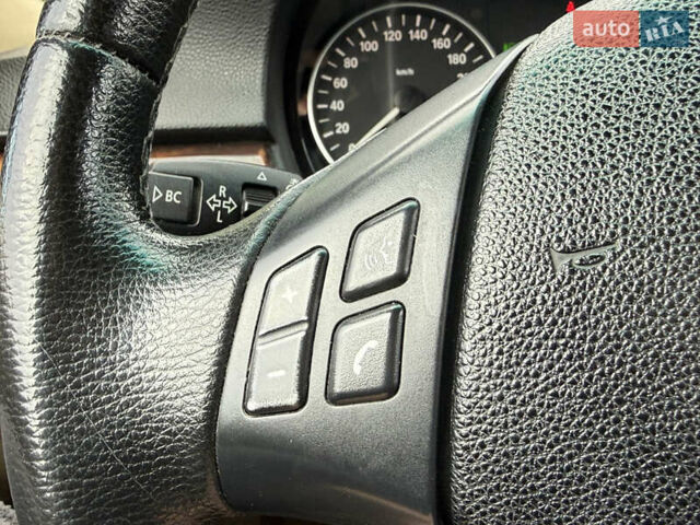 Зелений БМВ 3 Серія, об'ємом двигуна 2 л та пробігом 373 тис. км за 6700 $, фото 41 на Automoto.ua