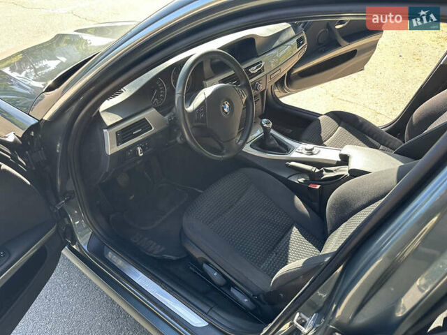 Зеленый БМВ 3 Серия, объемом двигателя 2 л и пробегом 299 тыс. км за 9200 $, фото 12 на Automoto.ua
