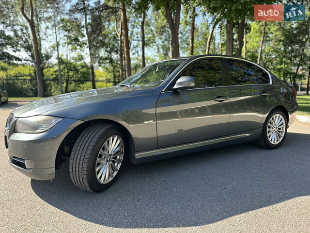 Зеленый БМВ 3 Серия, объемом двигателя 2 л и пробегом 299 тыс. км за 9200 $, фото 1 на Automoto.ua