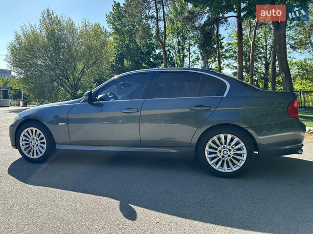 Зеленый БМВ 3 Серия, объемом двигателя 2 л и пробегом 299 тыс. км за 9200 $, фото 6 на Automoto.ua