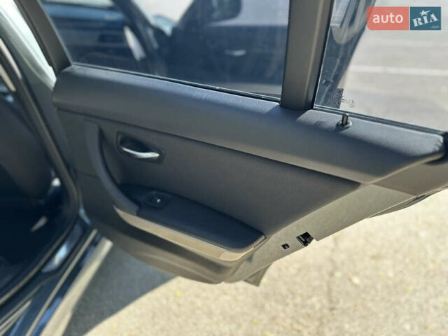 Зеленый БМВ 3 Серия, объемом двигателя 2 л и пробегом 299 тыс. км за 9200 $, фото 16 на Automoto.ua