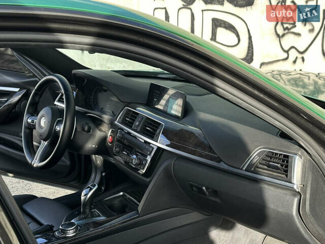 БМВ 3 Серия 2015 в Львове на Automoto.ua Зеленый БМВ 3 Серия, объемом двигателя 3 л и пробегом 112 тыс. км за 21000 $, фото 9 на Automoto.ua
