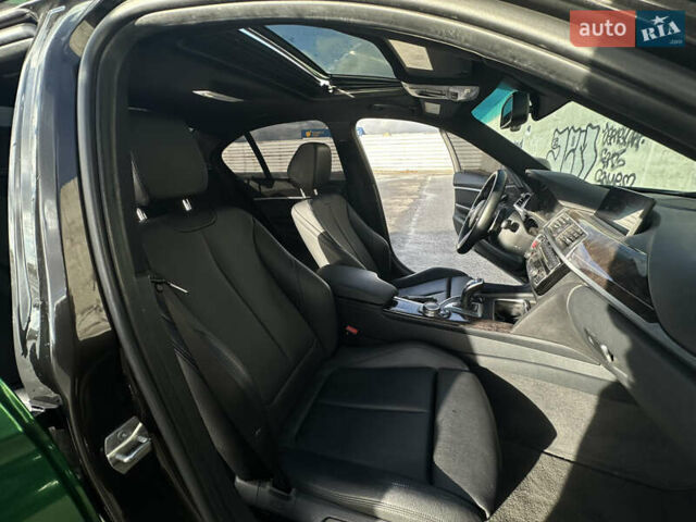 БМВ 3 Серия 2015 в Львове на Automoto.ua Зеленый БМВ 3 Серия, объемом двигателя 3 л и пробегом 112 тыс. км за 21000 $, фото 10 на Automoto.ua