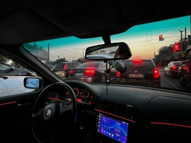 Зеленый БМВ 3 Серия, объемом двигателя 2 л и пробегом 350 тыс. км за 3999 $, фото 10 на Automoto.ua