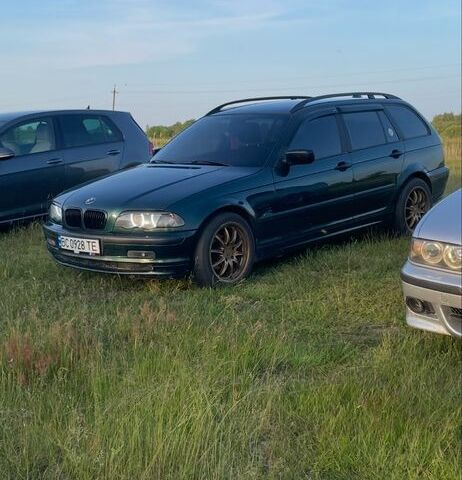 Зеленый БМВ 3 Серия, объемом двигателя 2 л и пробегом 350 тыс. км за 3999 $, фото 1 на Automoto.ua