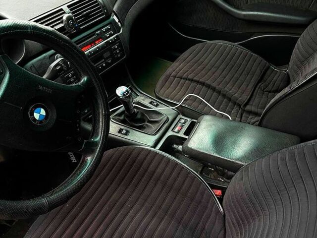 Зелений БМВ 3 Серія, об'ємом двигуна 2 л та пробігом 0 тис. км за 3100 $, фото 6 на Automoto.ua