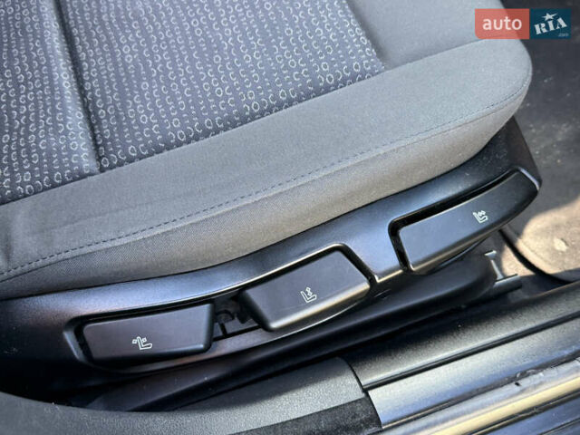 Зелений БМВ 3 Серія, об'ємом двигуна 1.8 л та пробігом 225 тис. км за 4999 $, фото 29 на Automoto.ua