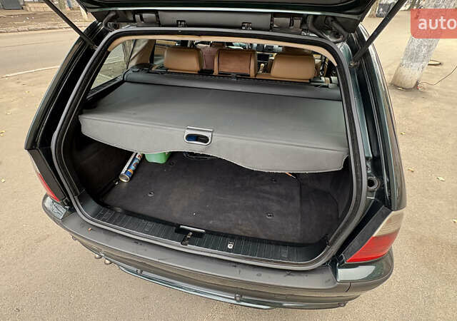 Зелений БМВ 3 Серія, об'ємом двигуна 2.99 л та пробігом 299 тис. км за 6000 $, фото 7 на Automoto.ua