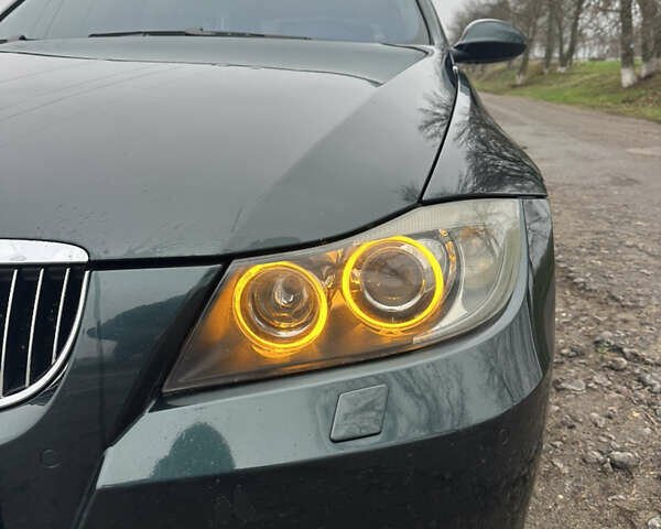 Зеленый БМВ 3 Серия, объемом двигателя 2.5 л и пробегом 260 тыс. км за 7700 $, фото 1 на Automoto.ua