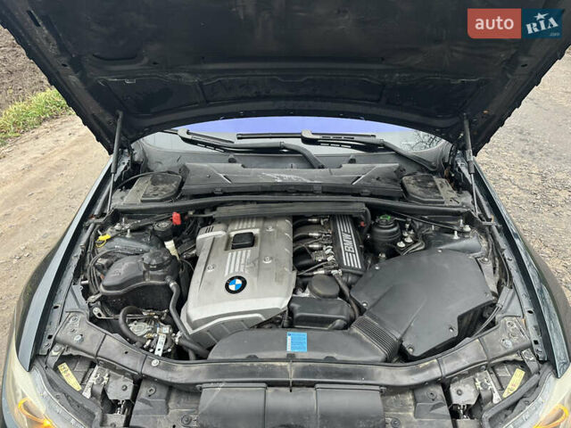 Зеленый БМВ 3 Серия, объемом двигателя 2.5 л и пробегом 260 тыс. км за 7700 $, фото 12 на Automoto.ua