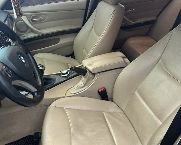 Зеленый БМВ 3 Серия, объемом двигателя 2.5 л и пробегом 260 тыс. км за 7700 $, фото 7 на Automoto.ua