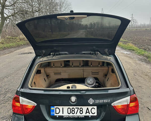 Зеленый БМВ 3 Серия, объемом двигателя 2.5 л и пробегом 260 тыс. км за 7700 $, фото 14 на Automoto.ua
