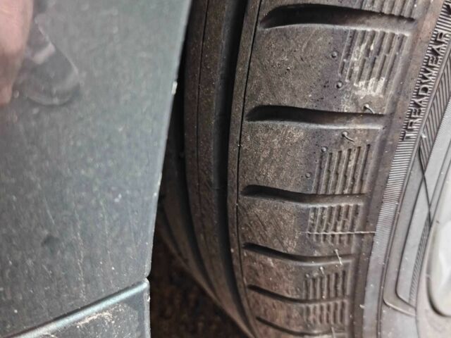 Зелений БМВ 3 Серія, об'ємом двигуна 2 л та пробігом 291 тис. км за 9000 $, фото 21 на Automoto.ua