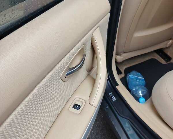 Зеленый БМВ 3 Серия, объемом двигателя 2 л и пробегом 291 тыс. км за 9000 $, фото 8 на Automoto.ua