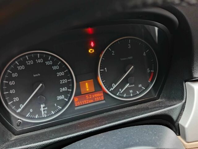 Зелений БМВ 3 Серія, об'ємом двигуна 2 л та пробігом 291 тис. км за 9000 $, фото 19 на Automoto.ua