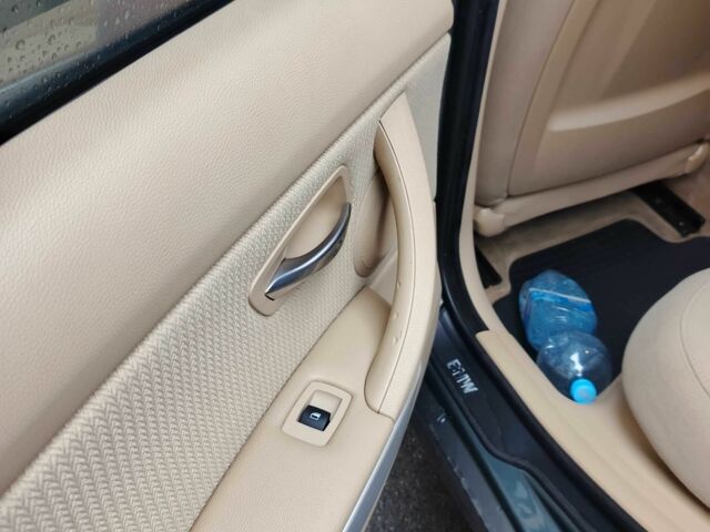 Зелений БМВ 3 Серія, об'ємом двигуна 2 л та пробігом 291 тис. км за 9000 $, фото 9 на Automoto.ua