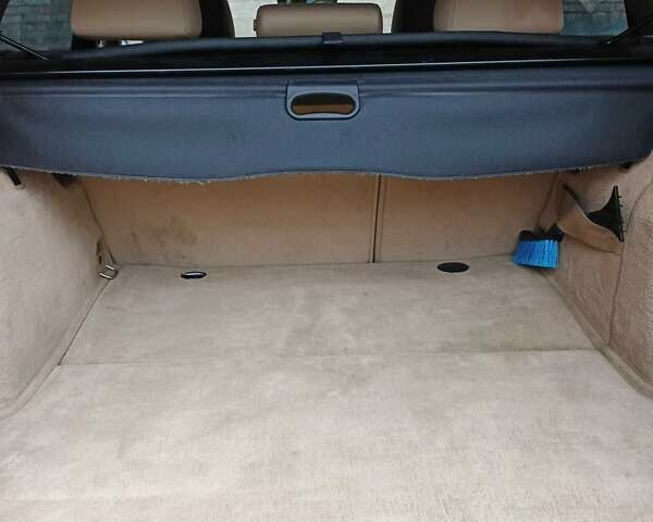 Зеленый БМВ 3 Серия, объемом двигателя 2 л и пробегом 291 тыс. км за 9000 $, фото 5 на Automoto.ua