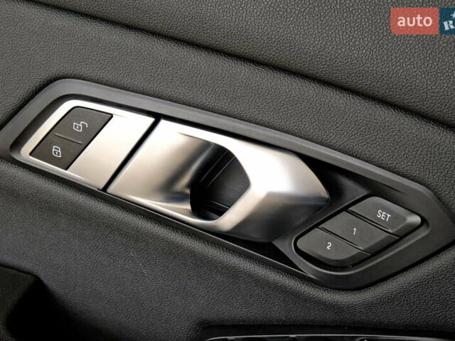 Оранжевый БМВ 3 Серия, объемом двигателя 2 л и пробегом 27 тыс. км за 27900 $, фото 37 на Automoto.ua