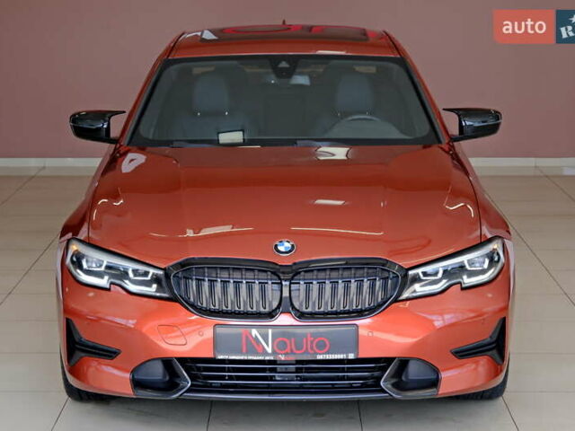 Оранжевый БМВ 3 Серия, объемом двигателя 2 л и пробегом 27 тыс. км за 27900 $, фото 1 на Automoto.ua