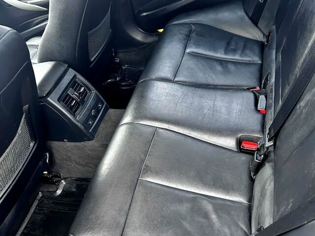 Чорний БМВ 3-series, об'ємом двигуна 2 л та пробігом 175 тис. км за 12900 $, фото 4 на Automoto.ua